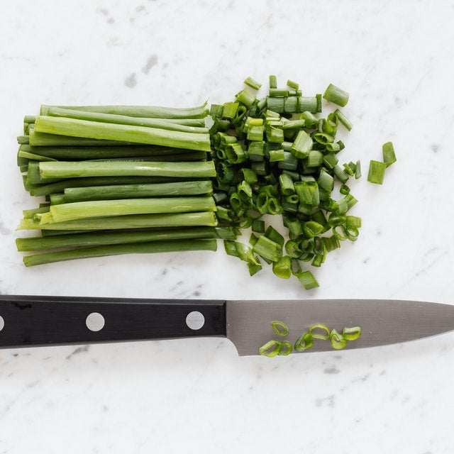 It's the last knife sharpening session of the year!