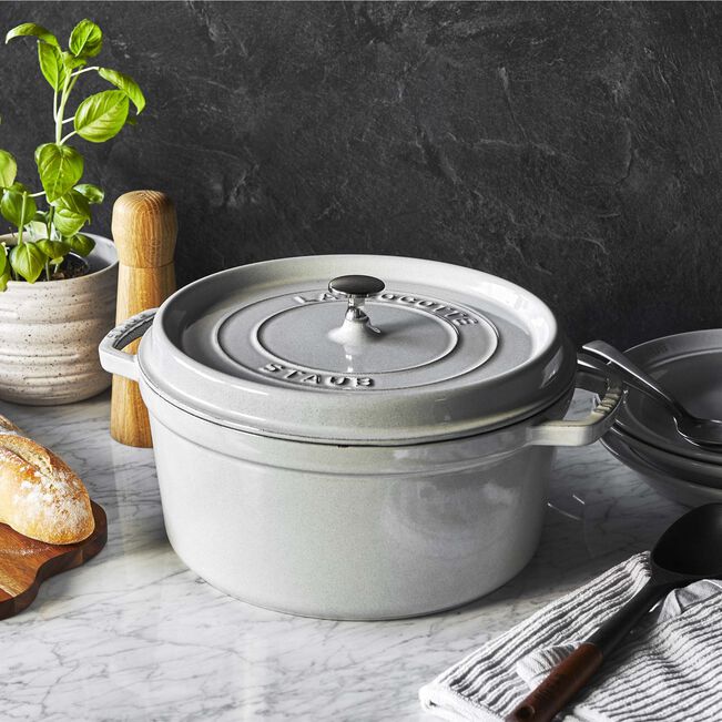 STAUB Cast Iron Round Cocotte  3.7 L - White