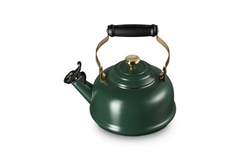 Le Creuset 1.6L Classic Whistling Kettle - Forêt Light