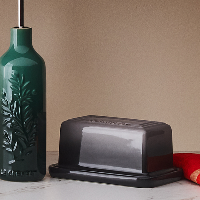 Le Creuset 1lb Butter Dish - Oyster