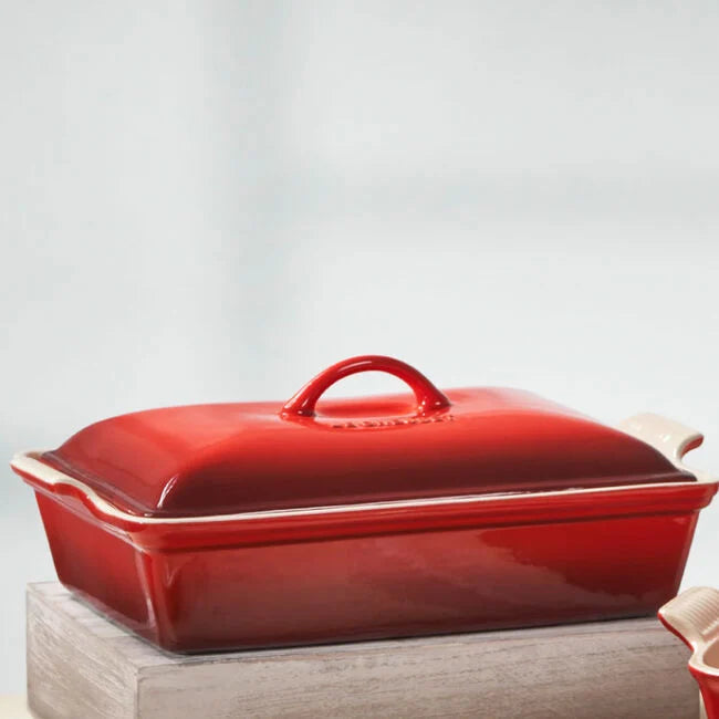 Le Creuset 3.8L Rectangular Casserole with Lid - Cerise