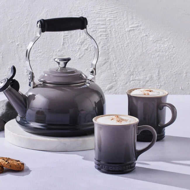 Le Creuset Classic Mug - Oyster