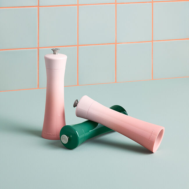 Le Creuset Minimalist 20cm Pepper Mill - Shell Pink