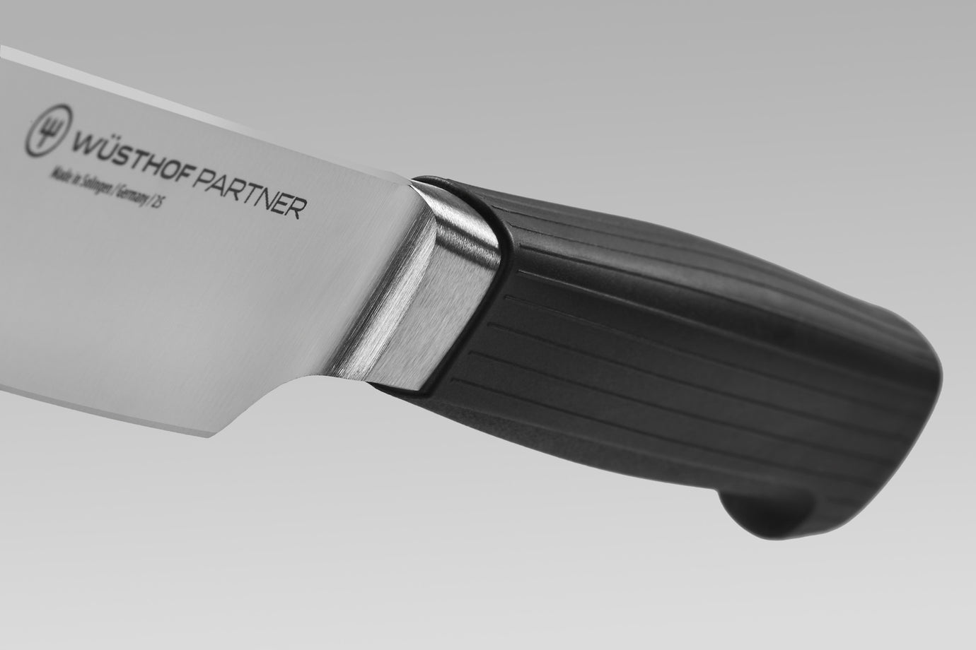 Wusthof Partner 7” Hollow Edge Santoku - Matte Black