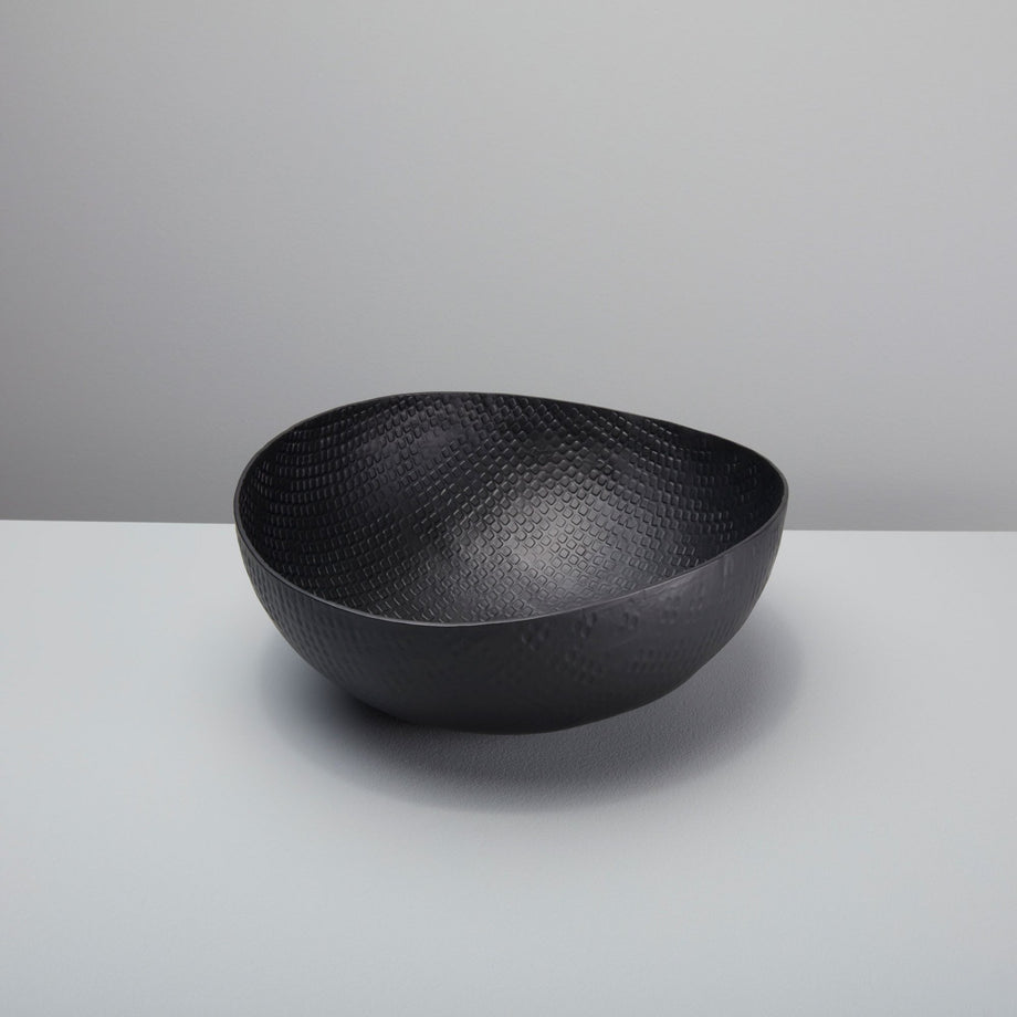 Be Home Black Crosshatch Aluminum - Bowl / Large