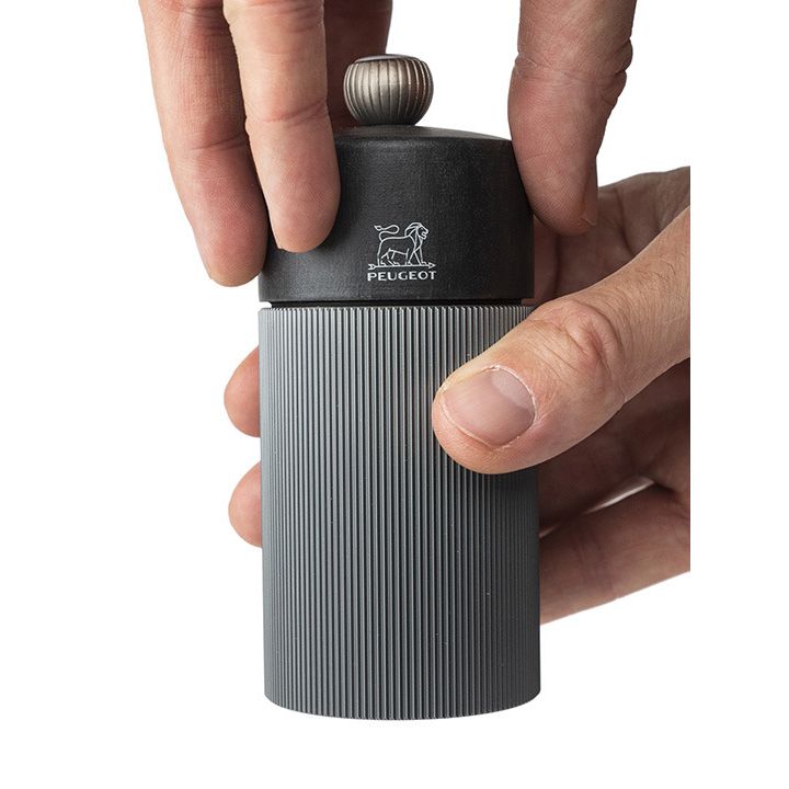Peugeot Line Manual Pepper Mill - Dark Aluminum / 12cm