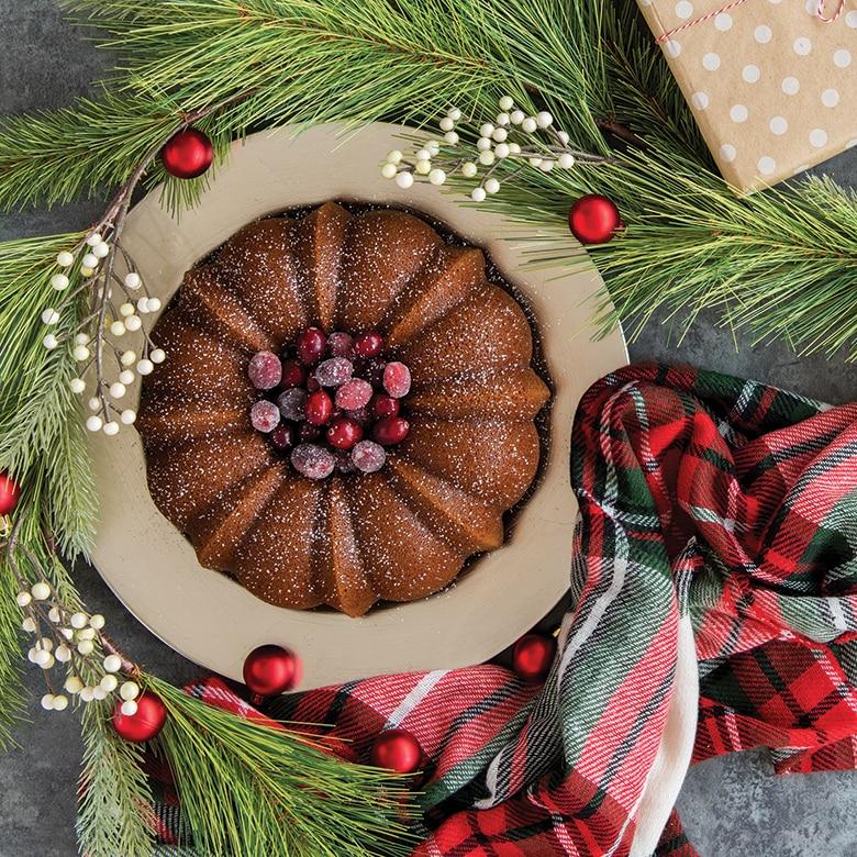 Nordic Ware Anniversary Bundt Pan - 6 Cup